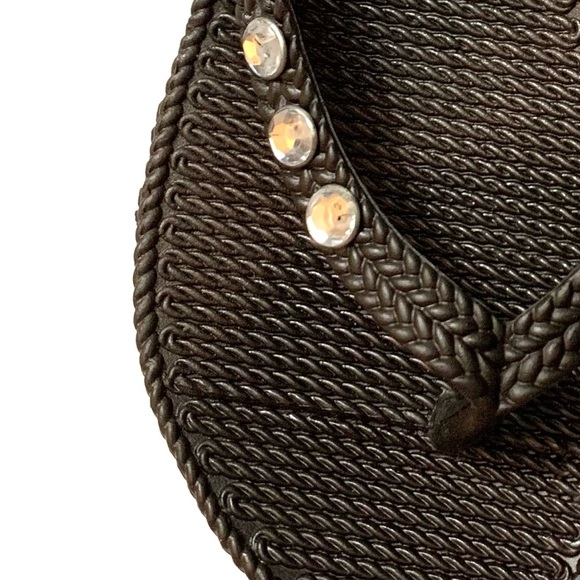 FLIP-FLOP Crystal Rings Sandal, NWT - Picture 2 of 3